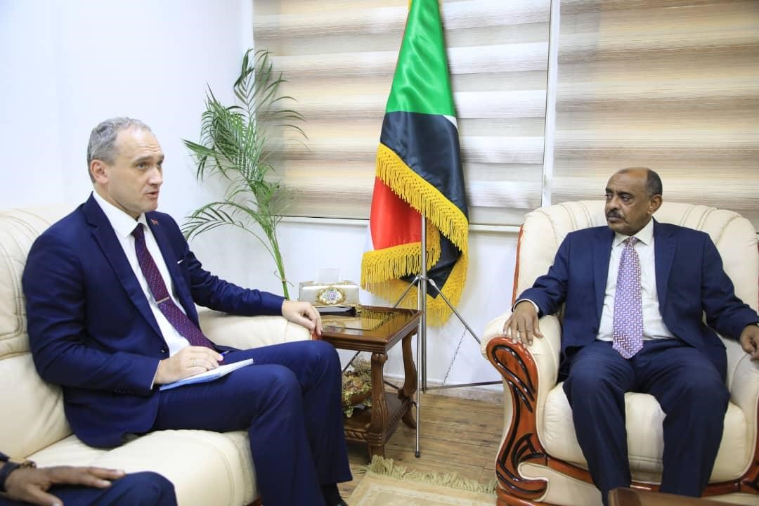 Foreign Minister Receives Ambassador of Belarus