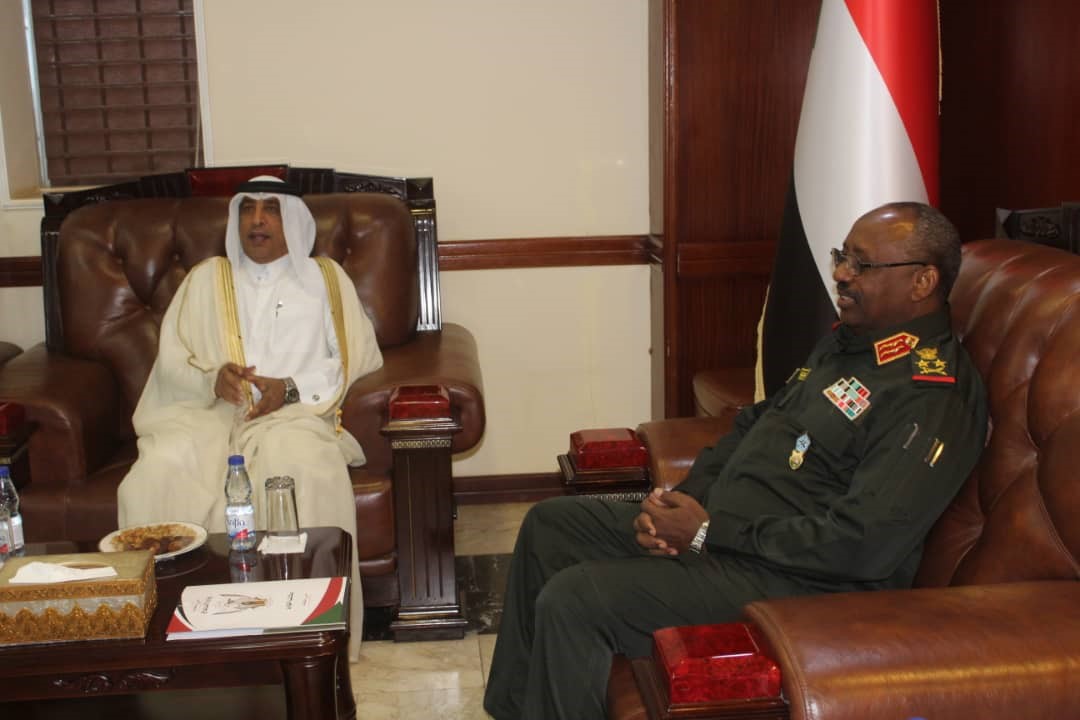 Minister of Defense Meets Qatari Ambassador