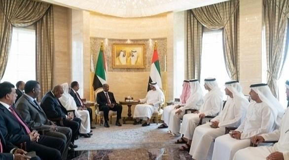 Sheikh Mohamed bin Zayed Receives Lt. Gen. Al Burhan and Dr. Hamdok